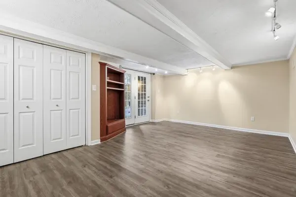 2338 Nicholson Road gallery image 35