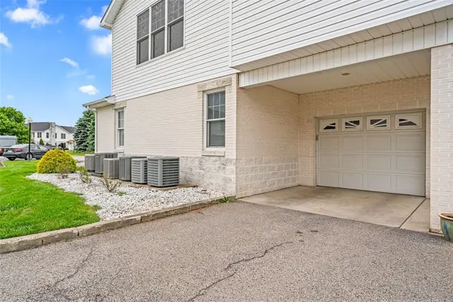 234 Adams Pointe Blvd. 10 gallery image 7