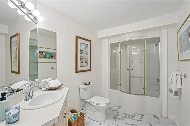 234 Adams Pointe Blvd. 10 gallery image 19