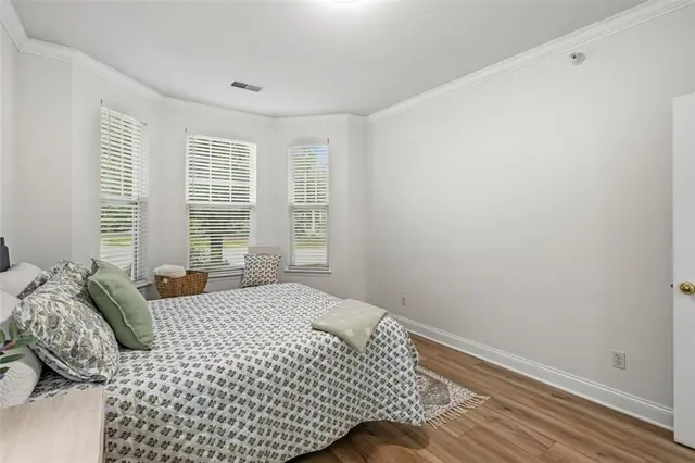 234 Adams Pointe Blvd. 10 gallery image 22