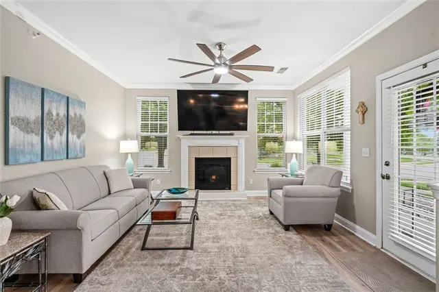 234 Adams Pointe Blvd. 10 gallery image 28