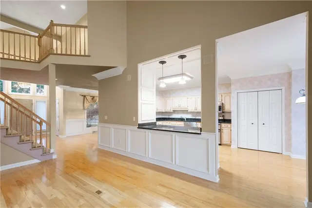 234 Cypress Knoll Drive gallery image 5