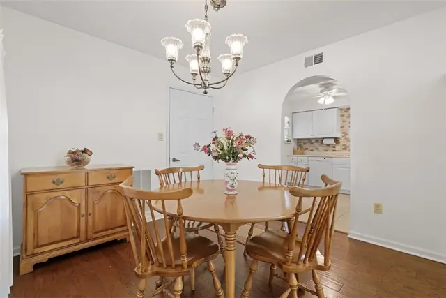 234 Huckleberry Court gallery image 37
