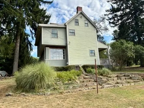 2345 Fairlawn Dr gallery image 6