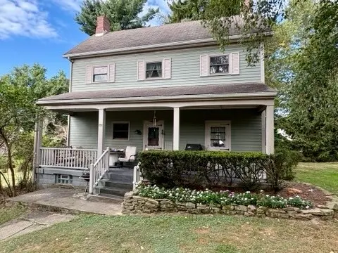 2345 Fairlawn Dr