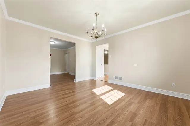 2346 Nicholson Rd gallery image 15