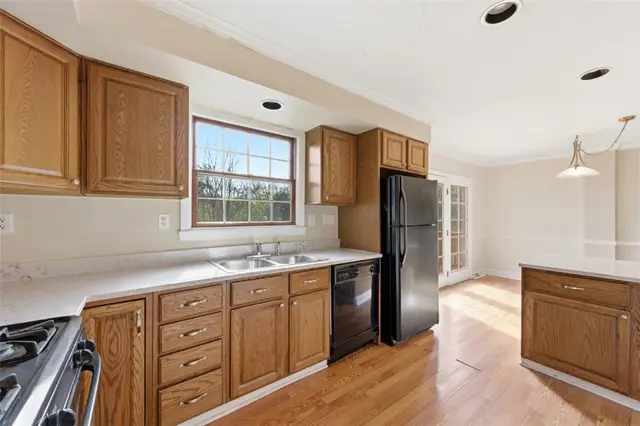 2346 Nicholson Rd gallery image 33