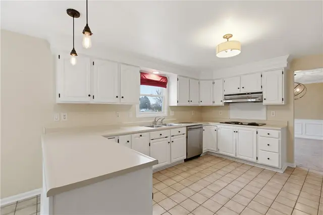2356 Westgate Dr gallery image 10