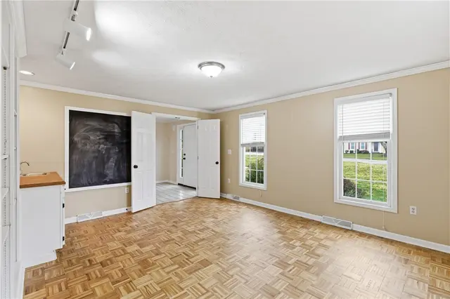 2356 Westgate Dr gallery image 21