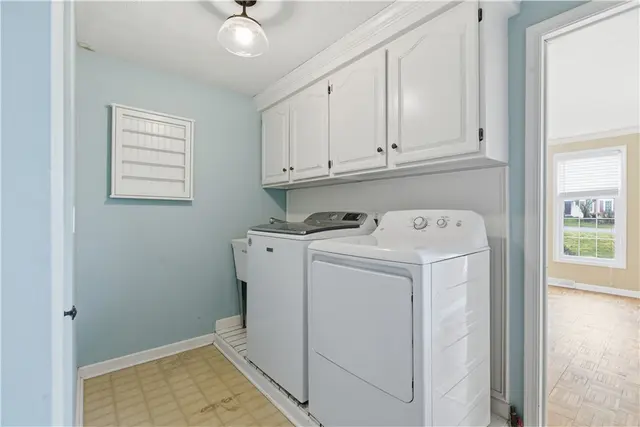 2356 Westgate Dr gallery image 22