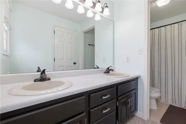 2356 Westgate Dr gallery image 27