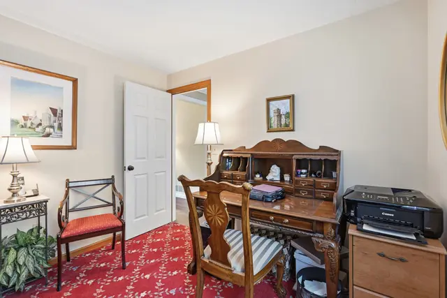 2357 Westgate DRIVE gallery image 3