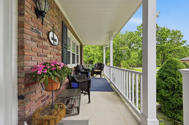 2357 Westgate DRIVE gallery image 4