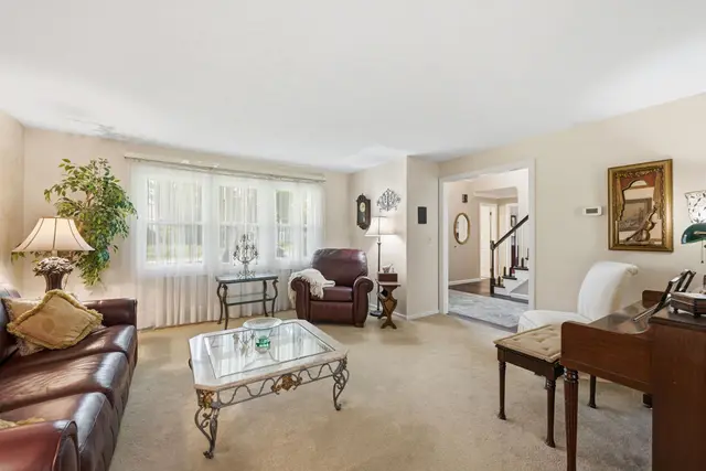 2357 Westgate DRIVE gallery image 13