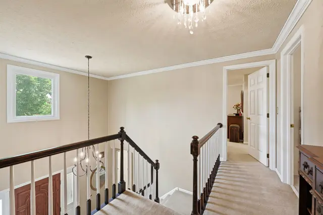 2357 Westgate DRIVE gallery image 15