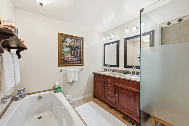 2357 Westgate DRIVE gallery image 27