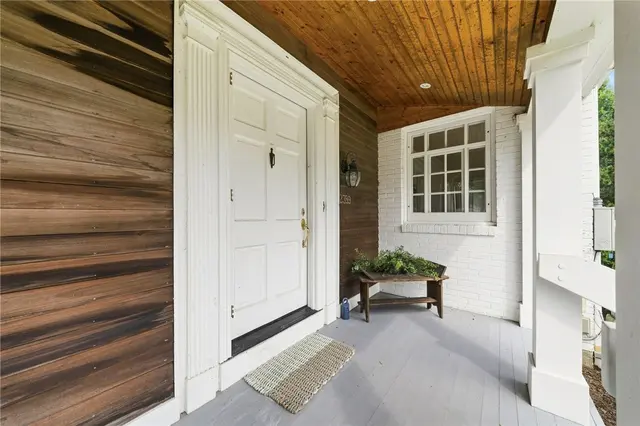 2359 James DRIVE gallery image 4