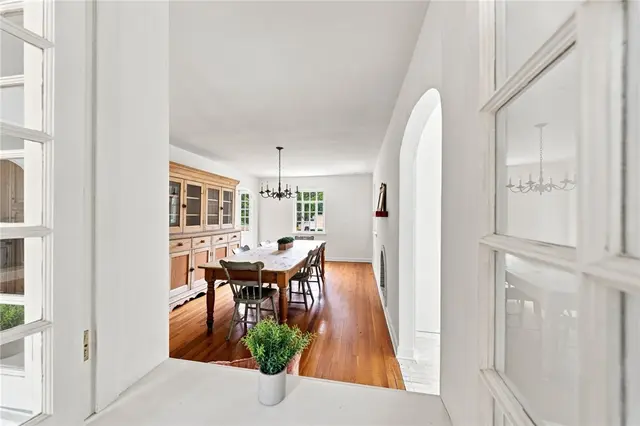 2359 James DRIVE gallery image 27