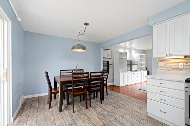 236 Greenwood Drive gallery image 22