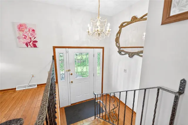 236 Sunset Road gallery image 12