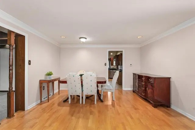 2363 James Dr gallery image 16