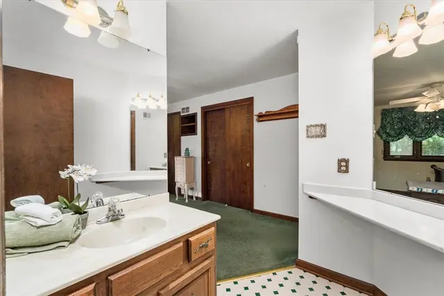 2363 James Dr gallery image 30
