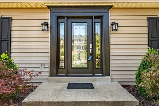 238 Cumberland Drive gallery image 3