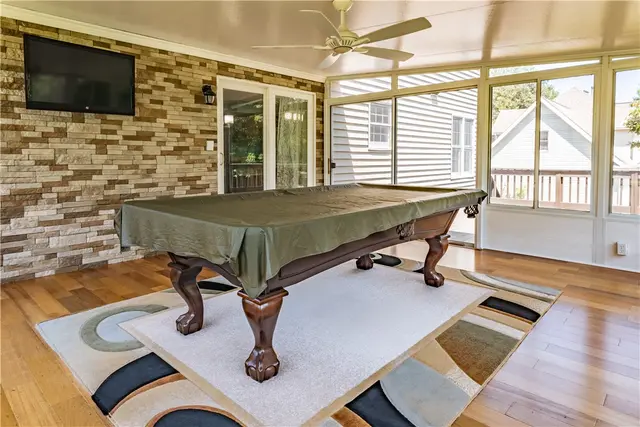 238 Cumberland Drive gallery image 13