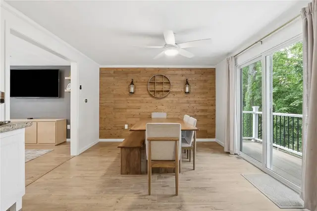 238 Grant Avenue gallery image 6