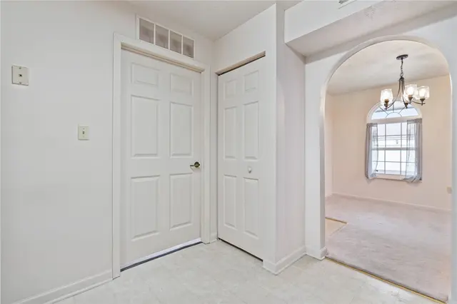 238 Huckleberry Ct gallery image 9
