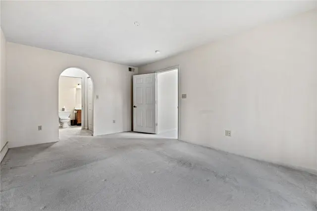 238 Huckleberry Ct gallery image 19