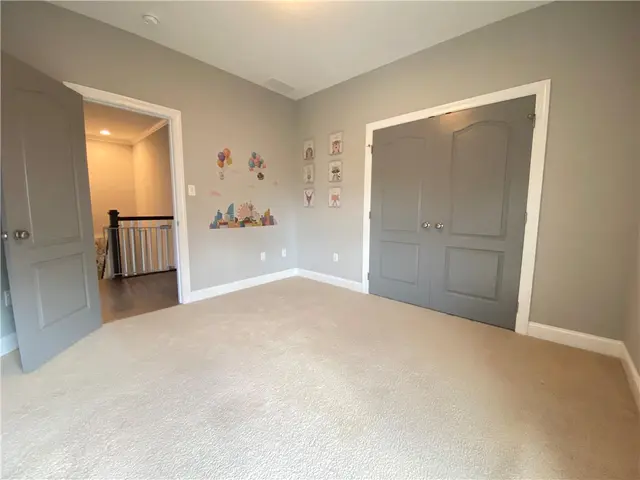239 Venango Trl gallery image 6