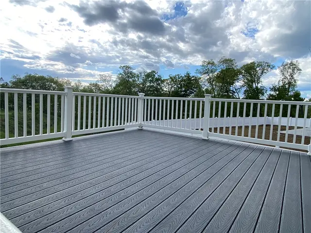 239 Venango Trl gallery image 14