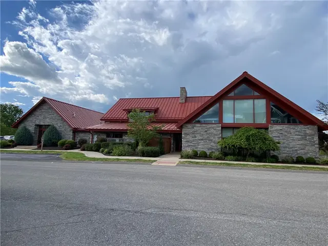 239 Venango Trl gallery image 15