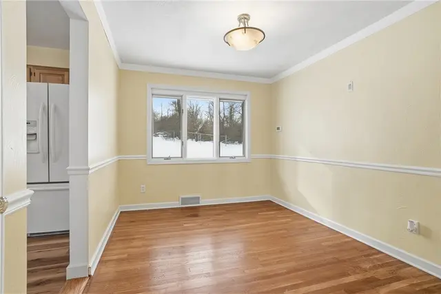 2393 Brandt School Road gallery image 14