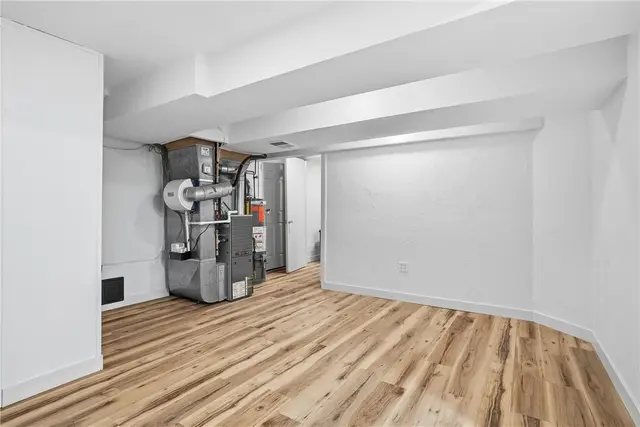 2393 Brandt School Road gallery image 32