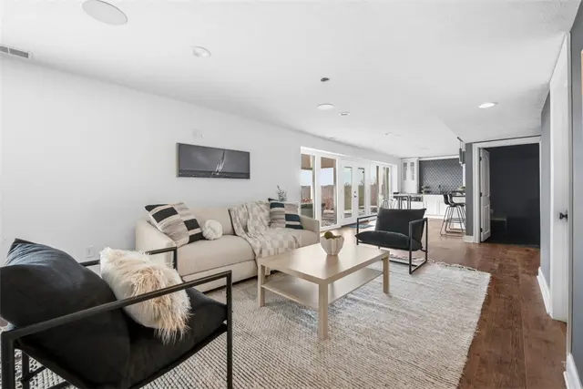 24 Sewickley Hills gallery image 10