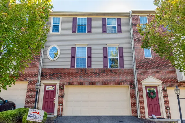 240 Broadstone Dr gallery image 7