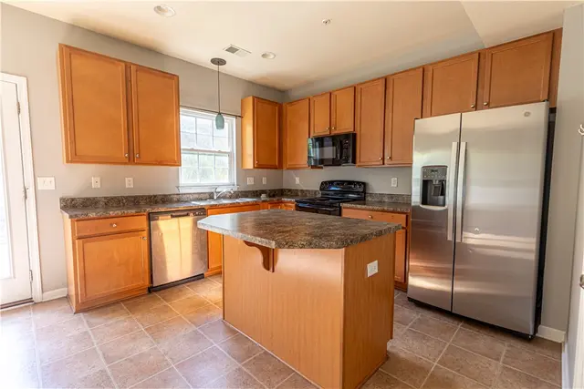 240 Broadstone Dr gallery image 21
