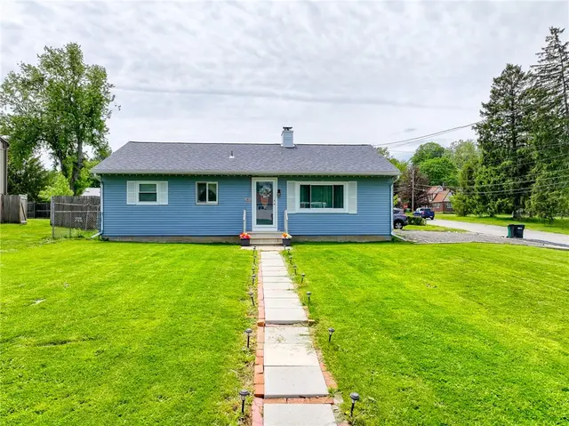 2400 Linden Dr