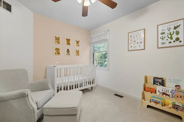 2400 Willow Oak Dr gallery image 3