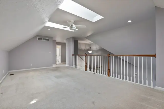 241 Hytyre Farms Dr gallery image 10