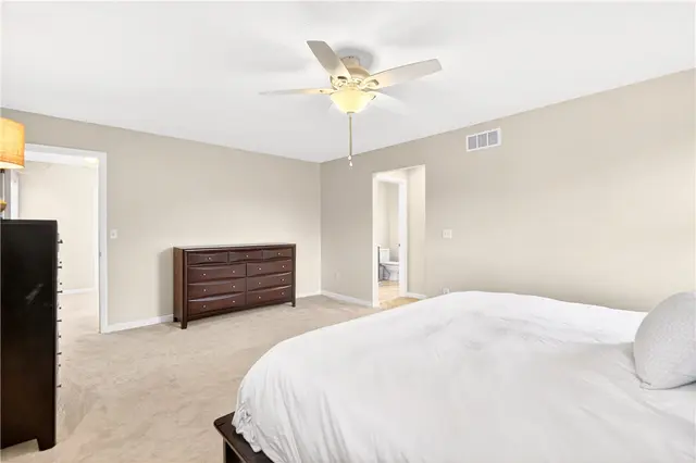 243 Cumberland Dr. gallery image 38
