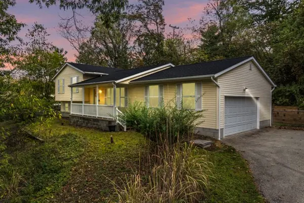 2432 W Hardies Rd gallery image 6