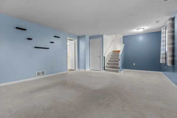 2432 W Hardies Rd gallery image 20
