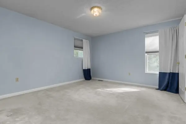 2432 W Hardies Rd gallery image 37