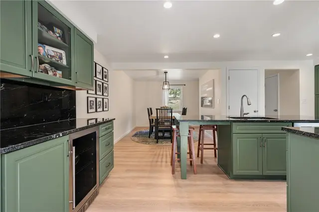 2436 Trotter Dr gallery image 8