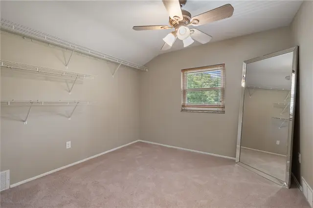 2436 Trotter Dr gallery image 10