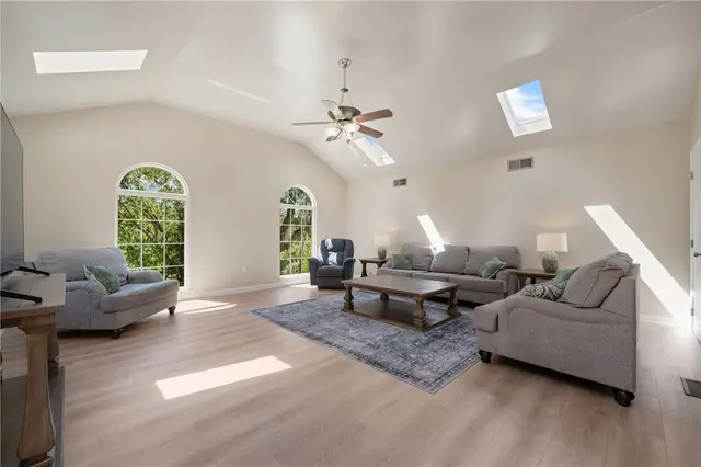2436 Trotter Dr gallery image 24