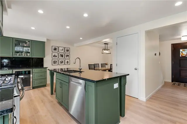 2436 Trotter Dr gallery image 30